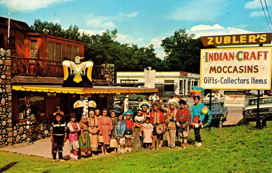 Zublers Indian Craft Shop - Vintage Postcard (newer photo)